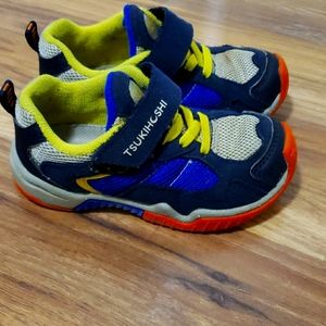Tsukihoshi boys shoes size 8